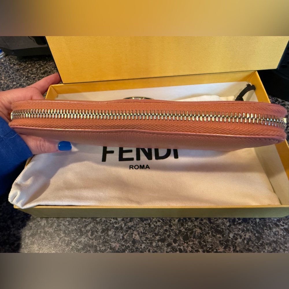 Fendi Pink Leather Zip Around Wallet - Picture 6 of 9